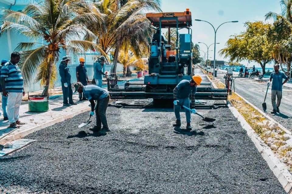 Design & Build of Major Roads - HDh.Nolhivaranfaru